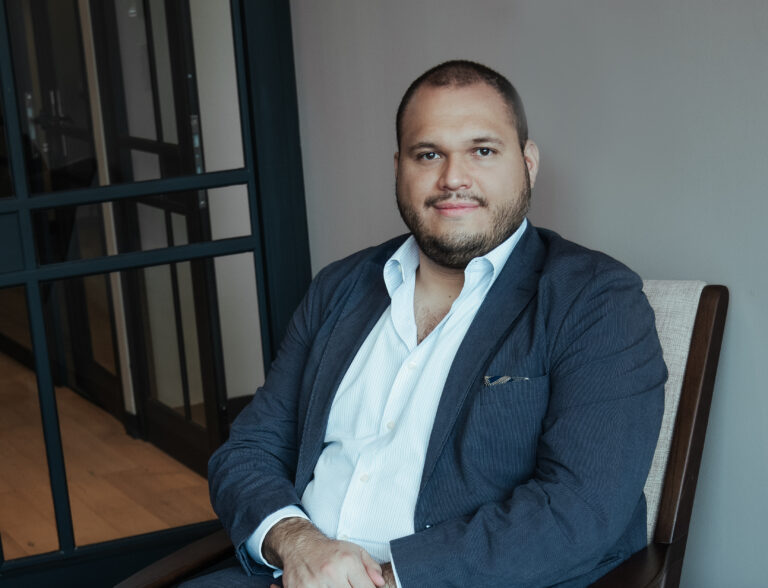 DANIEL SANCHEZ*